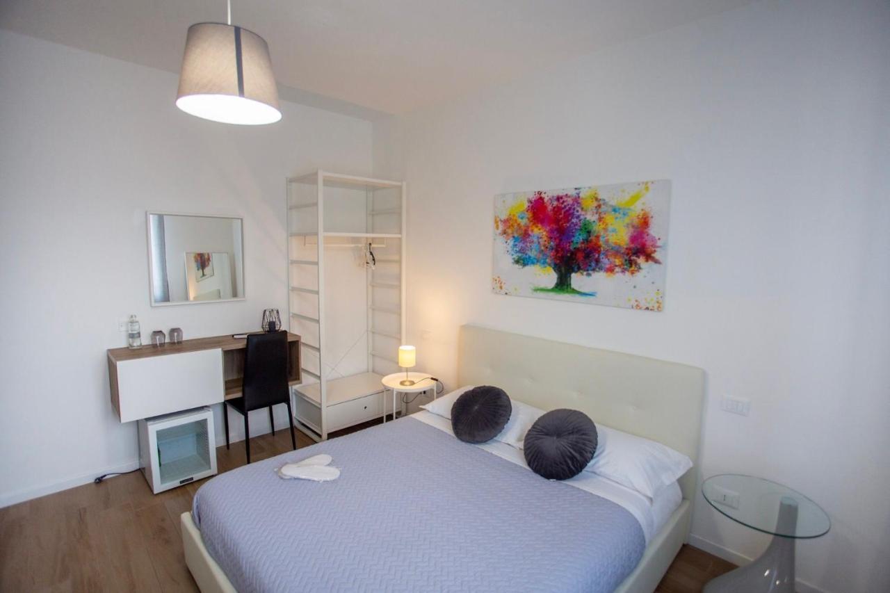 Bed And Breakfast Castello7 San Felice del Benaco Luaran gambar