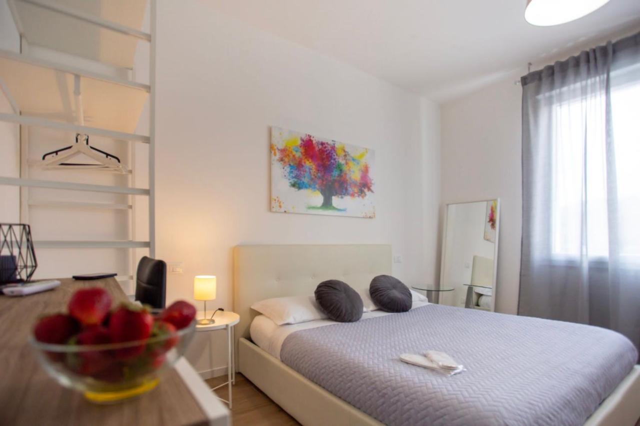 Bed And Breakfast Castello7 San Felice del Benaco Luaran gambar