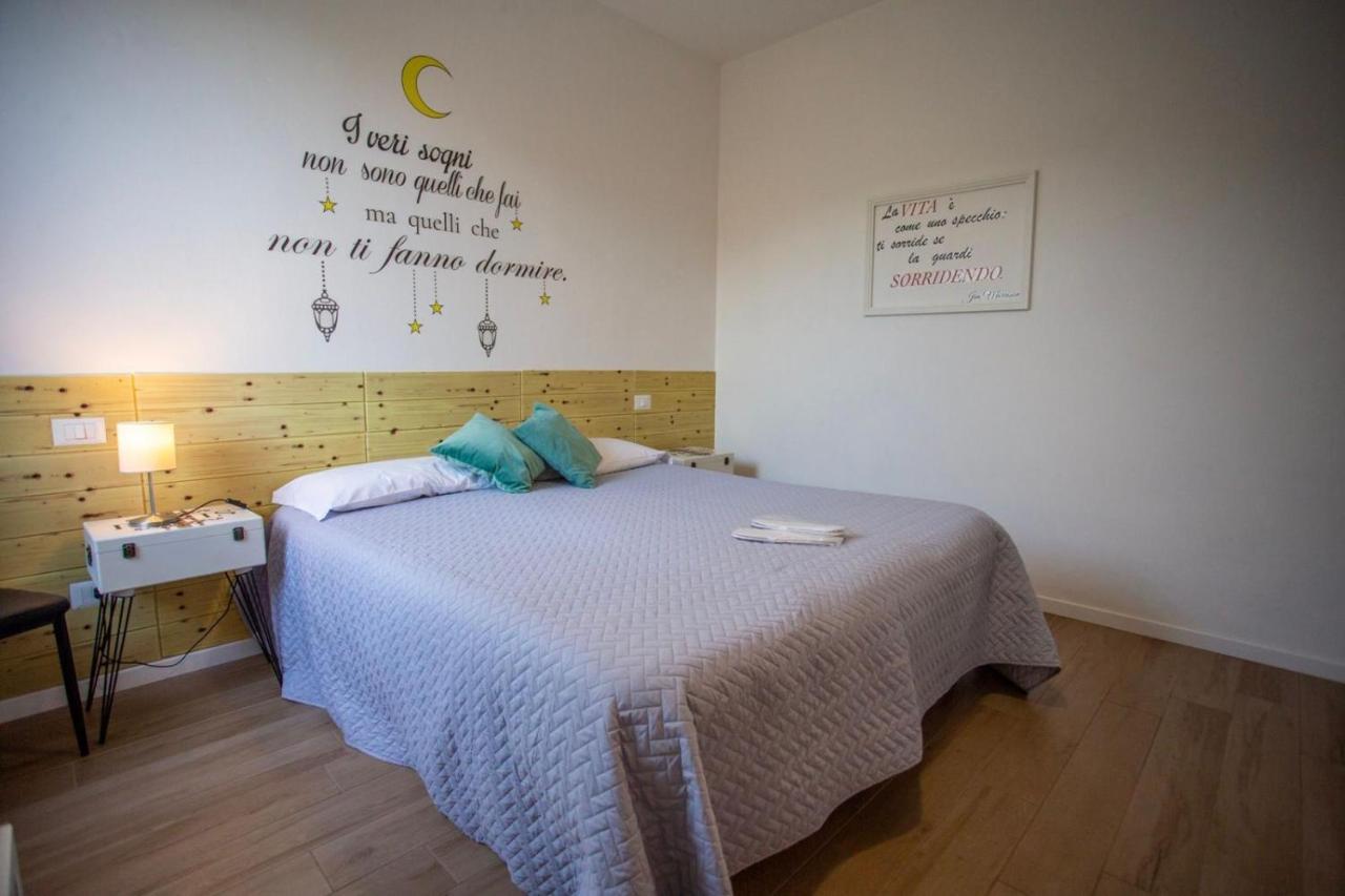 Bed And Breakfast Castello7 San Felice del Benaco Luaran gambar