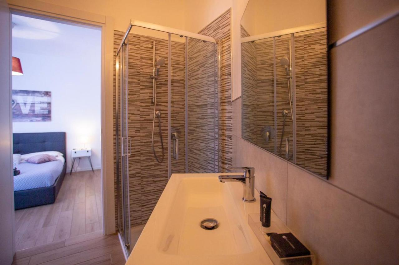 Bed And Breakfast Castello7 San Felice del Benaco Luaran gambar