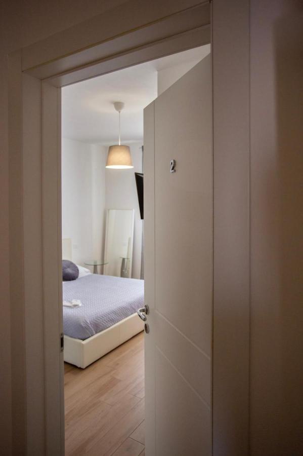 Bed And Breakfast Castello7 San Felice del Benaco Luaran gambar